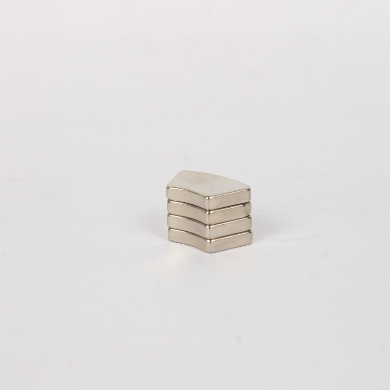 Tile Shaped NdFeB Magnet