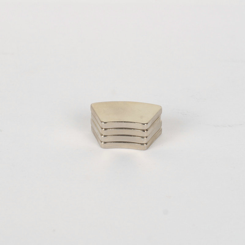 Tile Shaped NdFeB Magnet